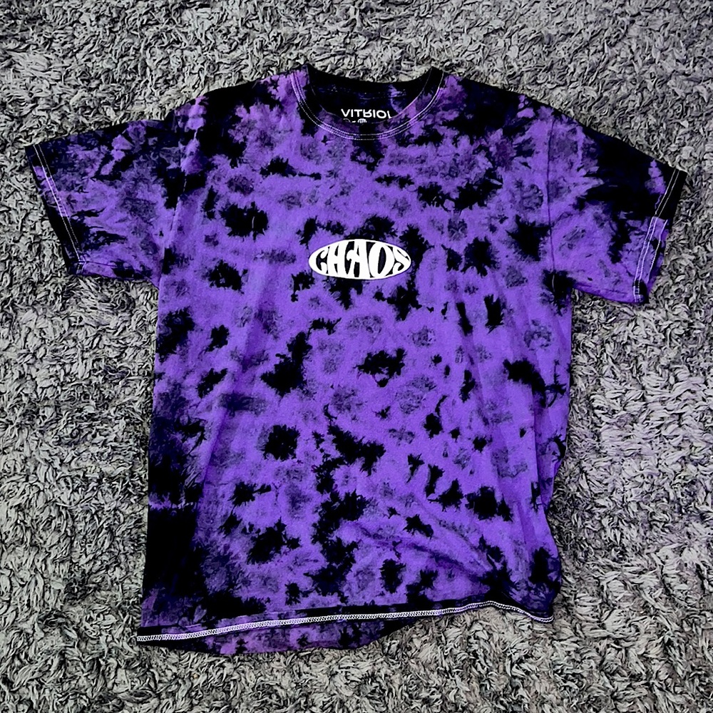 MENS CHAOS Graphic Tee/Graphic back - Purple Large